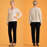 Элегантный кардиган с объёмным цветочным декором