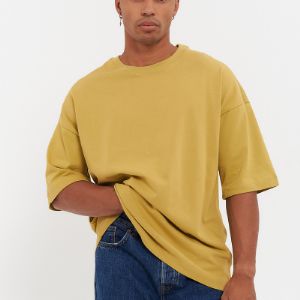 ФУТБОЛКА МУЖСКАЯ ОВЕРСАЙЗ-CHIC&amp;CHARİSMA
100% хлопок
M-L-XL
Стоимость без учета скидок 1215 рублей