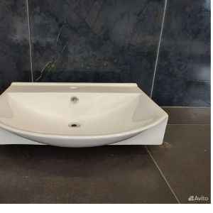 Керамическая накладная раковина в ванную арт 8
Размеры 450х550х120
Цена: 1000