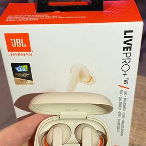 Live Pro+