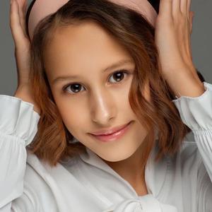 Бежевый экокожа