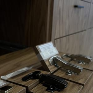 Петли производства Hettich в ассортименте