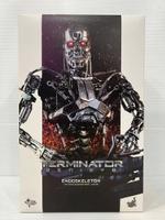 HOT TOYS MMS352 TERMINATOR GENISYS ENDOSKELETON 1/6 МАСШТАБ КОЛЛЕКЦИОННАЯ ФИГУРКА