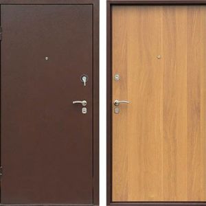 металлическая дверь (образец). Наша компания производит стальные двери в городе Йошкар-Ола и предлагает Вам изготовление, доставку и установку дверных полотен «эконом» класса.