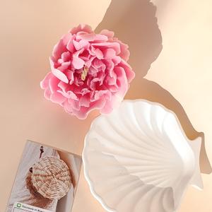 Свечи с гипсовыми подставками