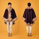 Роскошное пончо из лисьей шерсти с меховой отделкой