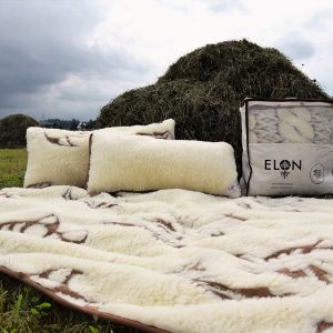 Покрывало и подушки из овечьей шерсти, ELON
