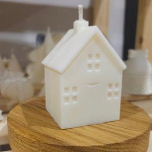 Свеча из оливкового или соевого воска "Домик L" 8,5х6х5,5 см (190 гр)