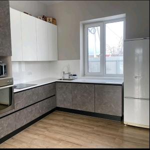 Кухня в загородный дом