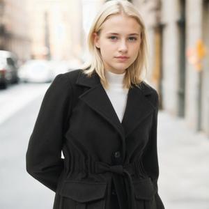 Dewberry — современный модный бренд, сочетающий классические и повседневные дизайны. Мы предлагаем высококачественные изделия — блейзеры, пальто, куртки, футболки и рубашки для стильных клиентов.