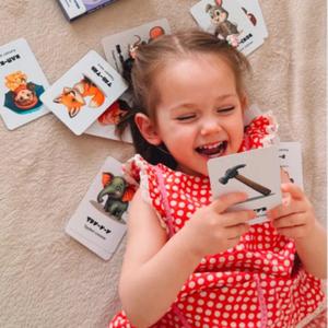 Детские развивающие карточк "Запус речи", В наборе 32 двусторонние карточки, картон 250 гр, печать (4+4), глянцевая ламинация (1+1). Упаковка в термопленку. Вес 100 гр