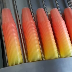 Цветные одноразовые пластиковые стаканы 200 мл для горячих и холодных напитков Напра.рф