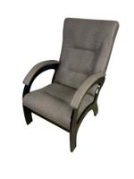 Кресло с деревянными ножками и подлокотниками для дома и дачи серое S30110002