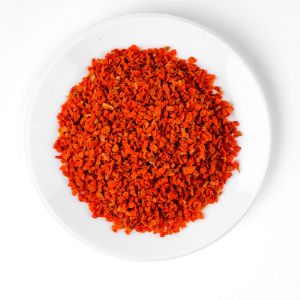 Морковь сушеная кусочки 3х3х3 мм, кор. 25 кг (Китай) ZHENGZHOU