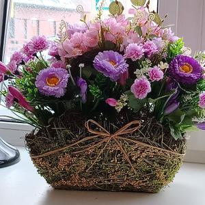 Корзина плетёная с композицией Весна