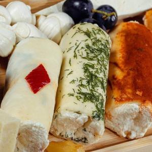 Сырные рулетики с твороженной начинкой, с разными вкусами по желанию, Цена: 620р за 1 кг