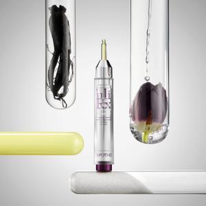APOTHE TulipRx PDRN Retinal Night Cell Ampoule
Ночная ампула с ретиналем TulipRx с мягкой масляной текстурой, создающая сияние и увлажнение. Фирменный компонент APOTHE, повышающий способность кожи к восстановлению, помогает улучшить текстуру кожи и укрепить защитный барьер.