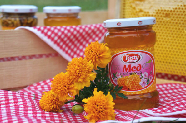 Первый мед и третий мед. Мед Пчелкин мед натуральный цветочный. Прошу к столу мед цветочный. Мед цветочный этикетка. VTL wdtnjxysq rbhjdcrbq.