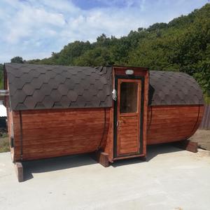 Баня бочка с боковым входом.