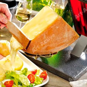 Сыр Раклет- полутвёрдый 7 месяцев созревание, для горячих бутербродов, для салатов, тостеров.