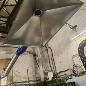 промышленный вентиляционный зонт