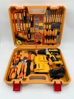 Шуруповерт DeWALT 18V 2Ah с большим набором Шуруповерт Dewalt 18V 2Ah brushed (big set, 2 АКБ)