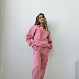 Разрабатываем спортивную одежду для производства в разных ценовых категориях. 
Производим в России и Китае.
Вы можете сделать заказ на разработку и производство спортивной одежды.