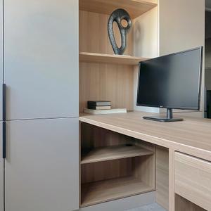 стол руководителя