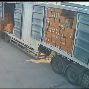 Масштабная логистика и регулярные рейсы. Отправляем грузы без простоев и задержек. Большие объемы отгрузок и налаженный график выездов позволяют нам доставлять товары в Россию точно в срок. Ваш бизнес не встанет из-за долгого ожидания машин.