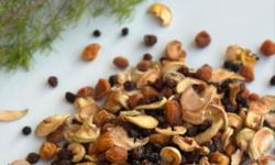 Продаем сухофрукты и орехи оптом