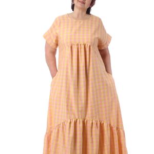 Платье из льняной ткани модель Ш1456-20 Состав 100 % лён  Размеры любые.
Размерными рядами заказывать необязательно, можно выбрать разные модели на общую сумму от 15000 рублей.