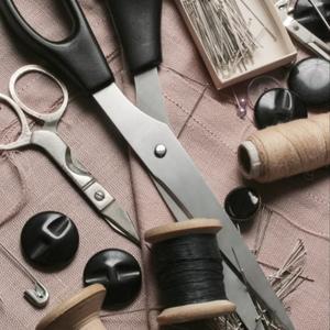 Инструменты и фурнитура для пошива — основа качественного производства одежды