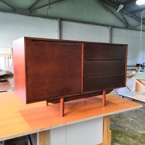 комод из массива
