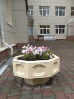 Вазоны бетонные вазон В002 В003