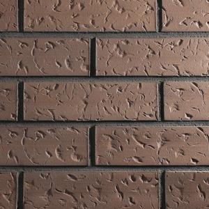 Moon Brown 2401 — клинкерная плитка TERRAMATIC с уникальной авторской текстурой коллекции MOON, вдохновлённой загадочной поверхностью Луны. Рельеф лицевой стороны точно передаёт характер лунных морей и кратеров, а сочетание выразительной фактуры с эффектом обожжённых минералов создаёт атмосферу таинственности, благородства и современного дизайна. Такая облицовка неизменно привлекает внимание и придаёт фасаду яркую индивидуальность.

Оттенок MOON BROWN представляет собой насыщенный классический коричневый цвет, который создаёт ощущение уюта, камерности и аристократической сдержанности. Это не шоколадный и не кофейный оттенок, а гармоничный истинно коричневый тон с естественной глубиной. Благодаря особенностям производства каждая плитка обладает собственным рисунком и нюансами цвета, поэтому двух одинаковых элементов не существует. Такой подход позволяет добиться максимально естественного внешнего вида облицованной поверхности и избежать эффекта однообразия.

Клинкер TERRAMATIC отличается высоким качеством и превосходными эксплуатационными характеристиками. Плитка имеет водопоглощение от 3% до 6%, выдерживает более 300 циклов замораживания и оттаивания, обладает огнеупорностью свыше 1150 °C, устойчива к выцветанию, химическим воздействиям и истиранию. Экологическая безопасность материала делает его надёжным и долговечным решением для облицовки фасадов и архитектурных объектов любого уровня.

Больше товаров и коллекций вы найдете на сайте terramatic.ru.