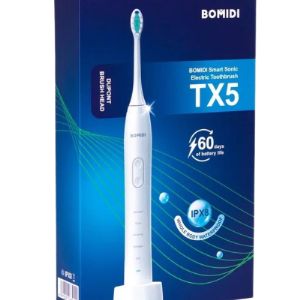 Ультразвуковая электрическая зубная щетка bomidi tx5 белого и синего цвета – инновационный прибор, разработанный для эффективной и бережной гигиены полости рта. Щетка оснащена ультразвуковой технологией, которая позволяет удалять зубной налет и зубные отложения на глубинном уровне, обеспечивая максимальную чистоту и свежесть зубов. Bomidi tx5 имеет 5 режимов работы, которые позволяют выбрать наиболее подходящий для конкретного случая. Щетка также оснащена автоматическим таймером 2 минуты, который сигнализирует о необходимости закончить чистку зубов, а также функцией напоминания о замене сменной щетки. Щетка имеет компактный размер и удобную форму, которая обеспечивает комфортную работу при чистке зубов. Благодаря аккумулятору, щетка не требует постоянной замены батареек и может работать до 60 дней после полной зарядки. Выбирая нашу продукцию, вы получаете надежный инструмент для ежедневного ухода за полостью рта, который обеспечивает максимальный уход за зубами и деснами, а также подарит яркую улыбку на каждый день. При включении зубная щетка начинает работать в заданном режиме и с заданной интенсивностью, делает паузу каждые 30 сек., напоминая о необходимости сменить зону чистки, и автоматически выключается через 2 минуты. В комплекте имеются 2 сменные насадки, зарядную базу, кабель для зарядки, и дорожный футляр, компактные размеры нашей щетки позволят Вам без труда путешествовать. Пять режимов чистки позволят настроить щетку для вас индивидуально, мягкий режим рекомендуется для пользователей с чувствительными деснами например для детей от 12 лет и старше. Массажная функция очищает зубы и массирует десны. Функция отбеливания, отбеливает и чистит зубы с переменной высокой и низкой вибрацией. Глубокая очистка происходит с повышенной интенсивностью вибрации. И стандартный режим который подходит для ежедневного использования.