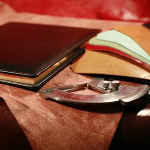 Ежедневник с обложкой из натуральной кожи