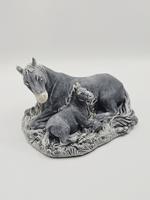 Лошадь с жеребенком lo01