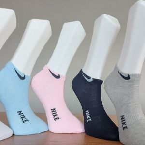 Спортивные носки изготовленные под известными брендами. Широкий ассортимент, высокое качество и низкие цены.