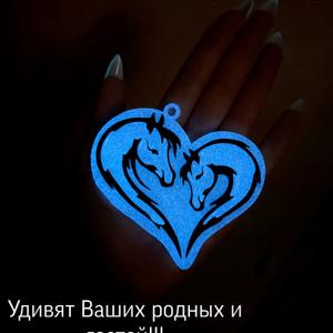 Елочные игрушки ручной работы. Светятся в темноте