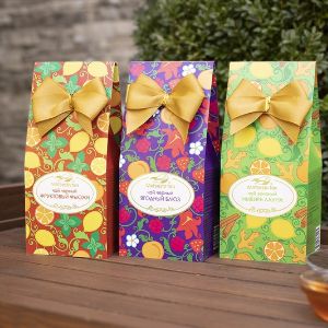 Весенняя серия чайных новинок Мацеста с растительными добавками. Три композиции отличаются необычным насыщенным вкусом, нарядной упаковкой, большим количеством ягод, фруктов, пряностей и абсолютно натуральным составом.