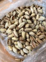 Mechanical open pistachio