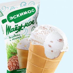Мороженое пломбир с кедровым орехом в вафельном стаканчике, 15%, 80 г.