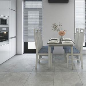 Обеденный стол из массива