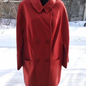 Все пальто по 500 рублей
