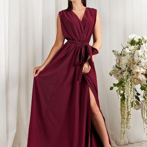 Платье Natal (Арт. R723) марсала
Размеры: S (40-44), M (44-48), L (48-52)
Ткань: летняя костюмка!
Длина: 150-153 см