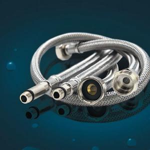 Подводка для воды, для смесителей, газовые шланги, угловые краны. Производство: Россия