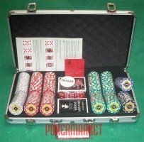 Набор для игры в покер CROWN 300. 