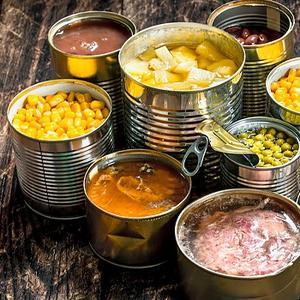 Есть различные консервированные продукты.Заказ предварительный за три - пять дней