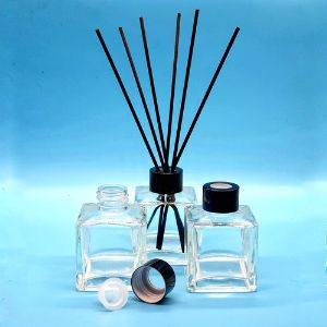 Диффузор стеклянный квадратный 50 мл и 100 мл